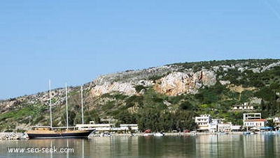 Port Karavos-Aliveri (Evia) (Greece)