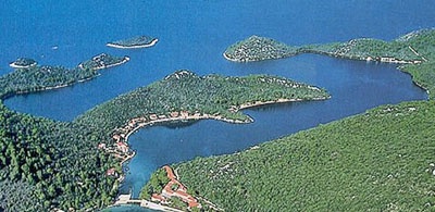Luka Mali Lago Lastovo