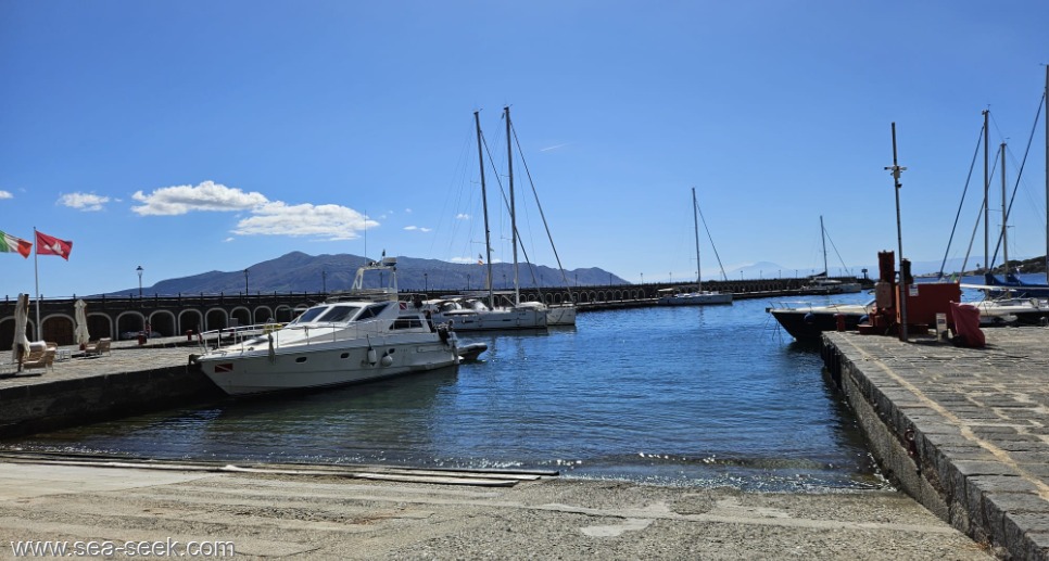 Santa Marina Salina